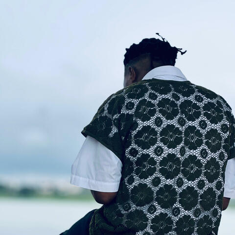 Holy water (feat. Stino)