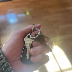 Hold My Keys