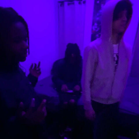 we b flying (feat. Xaviersobased)