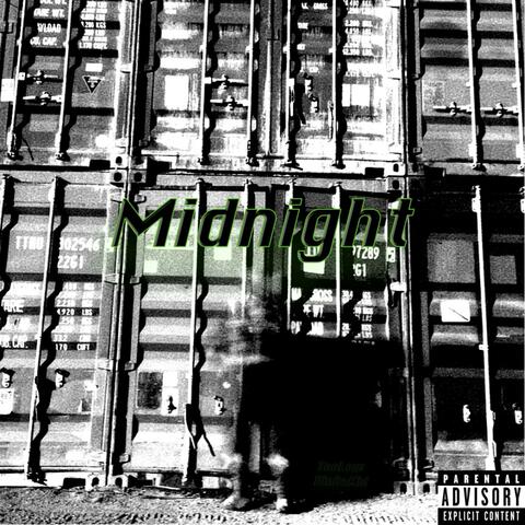 Midnight (feat. VinDaKid)