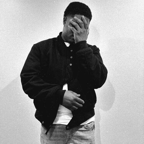 Ms Val (feat. Zaytrill)