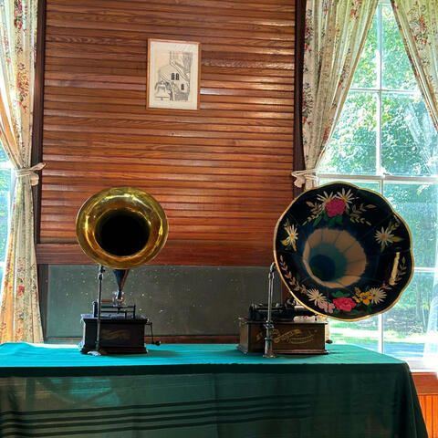 Girl (Tribute to The Beatles)