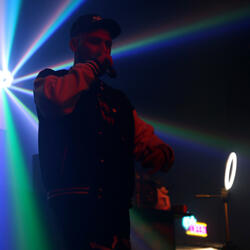 Kto hľadá ten nájde