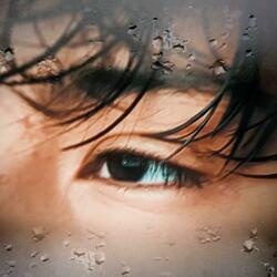 Bajo la lluvia