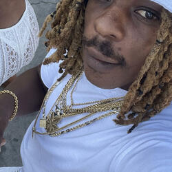 ON GO (feat. G DIAMOND)