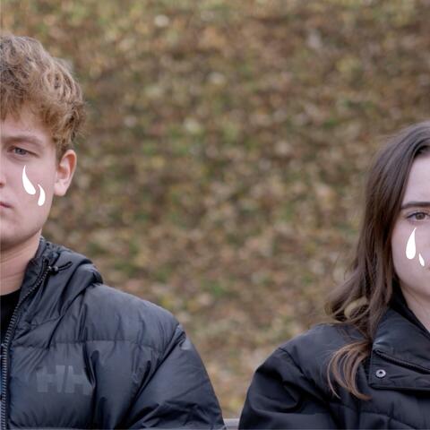 Wir sind so emo, dass es beinahe Wehtut