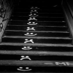 Sorrisi finti (feat. Frank The Ideator)