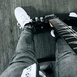 Lead Guitar