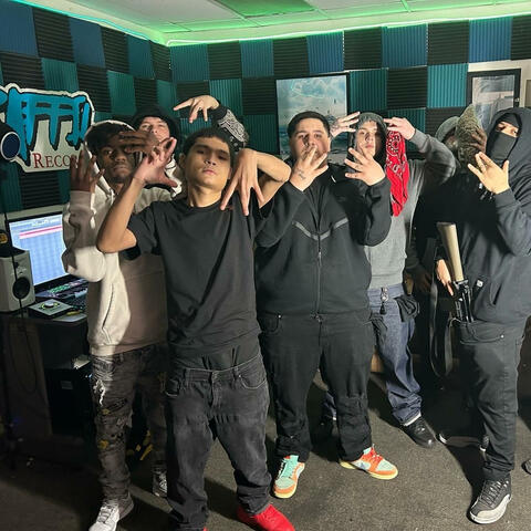 Run it up (feat. 8thlettaGoon & LulDee3400)