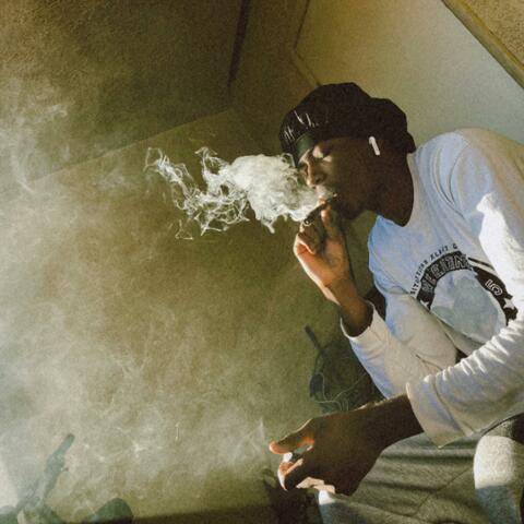 she wanna love me now