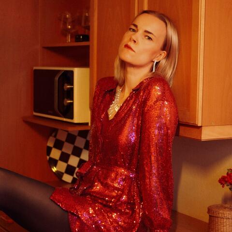 Kieltäydyn juhlista