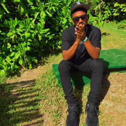 Mindful (feat. Weezy)