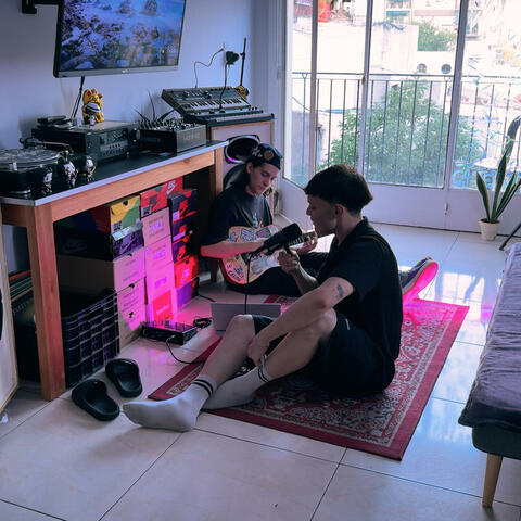 TRAP&B Acústico
