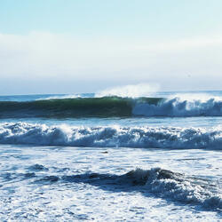 Waves (New Moon Mix)