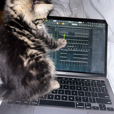 Urchin (feat. ShesTipsy)