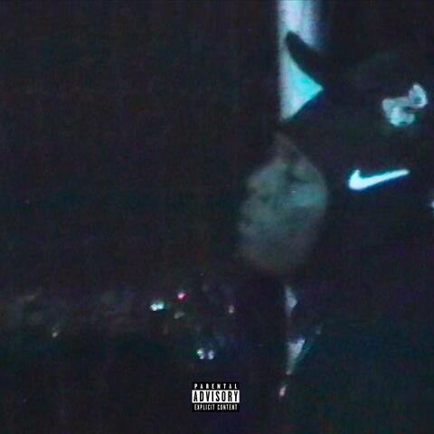 Glamoroso (feat. Fharid On The Beat)