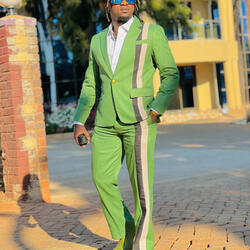 Mnike (Sax)