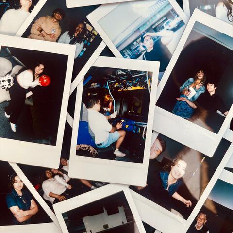 Polaroid kisses