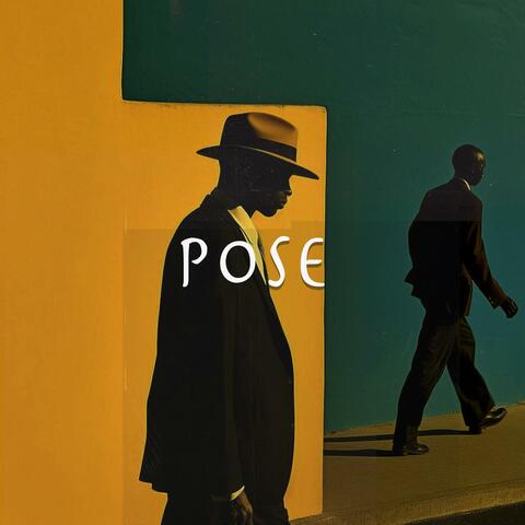 Pose