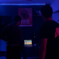 PILOTE (feat. SIMON)