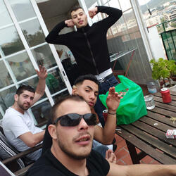 Wiki Wiki (Radio Edit)