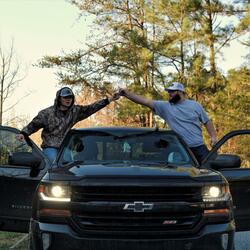 Cruisin (feat. Easton Chambers)