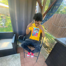 555 (feat. Lorealest & Cadeezy)