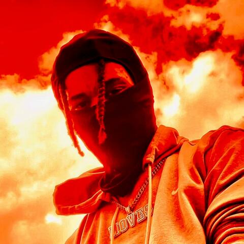 WǍRLØRĎ (feat. ilyGhost)