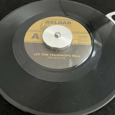 Let The Teardrops Fall (feat. Ken Boothe)