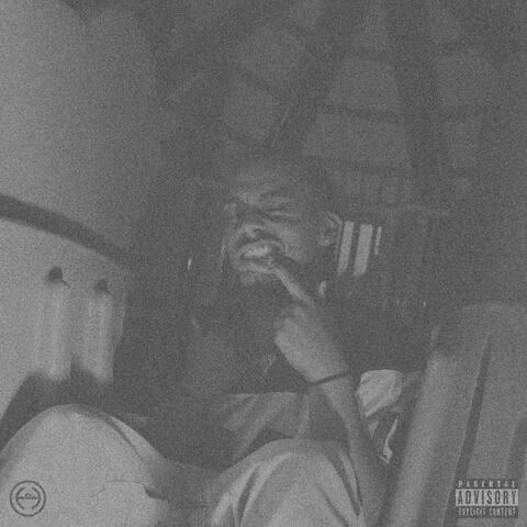 safehouse (feat. jptrey)