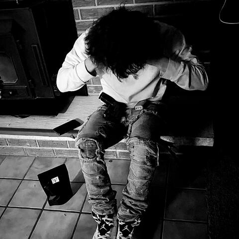 Bloodhound flow (Remix) (feat. BÃNDO)