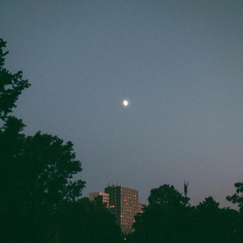 Stay Happy (feat. Boyfifty)