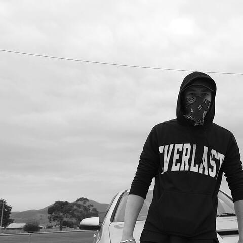 KEPT ON (feat. STRETCH ONE)