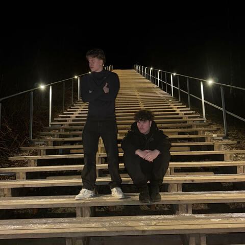 Sano mitä vaa (feat. CAPITAN)