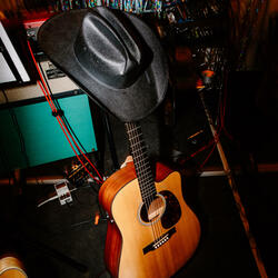 Cowgirl Cole & Rodeo Reid