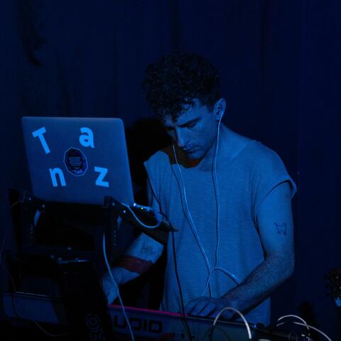 Live at Teatrul 21