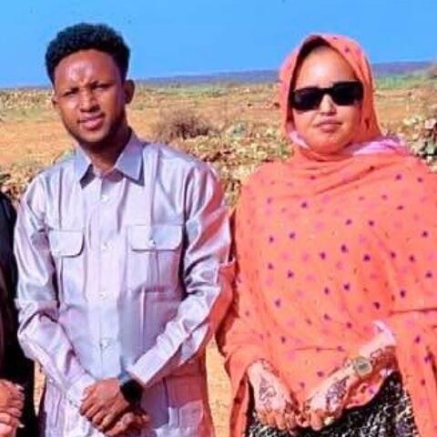 Cabdi Wali & Ubax "birr"