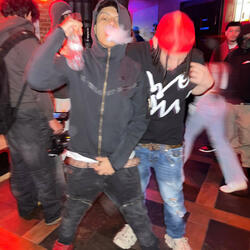 All i Kno (feat. Xhris2eazy)