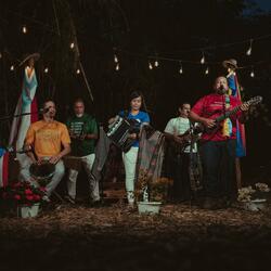 Dos Pueblos, Un Vallenato