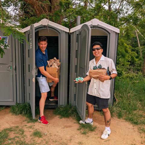 Porta-John Hit (feat. DOP3)