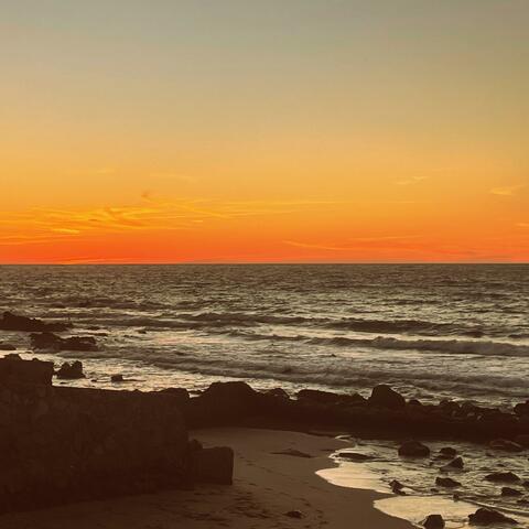 Tiempo Pasado (feat. Matt Mourn)