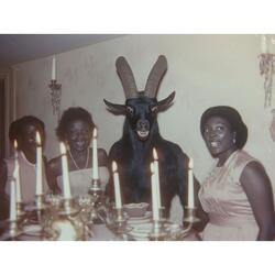 Hustles (Eenie Meenie Minie Mo)