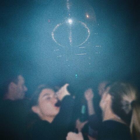 Dancing (feat. Ellinor Kullmann)