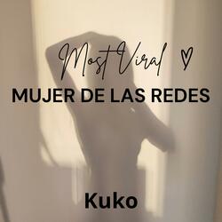 Mujer de las Redes