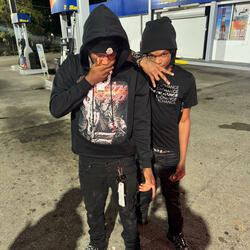 6 foot 7 foot (feat. Trapgeek) (Remix)