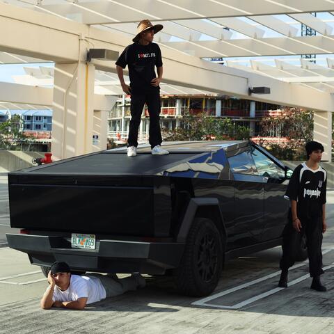 21 (feat. Vera & Dorta)