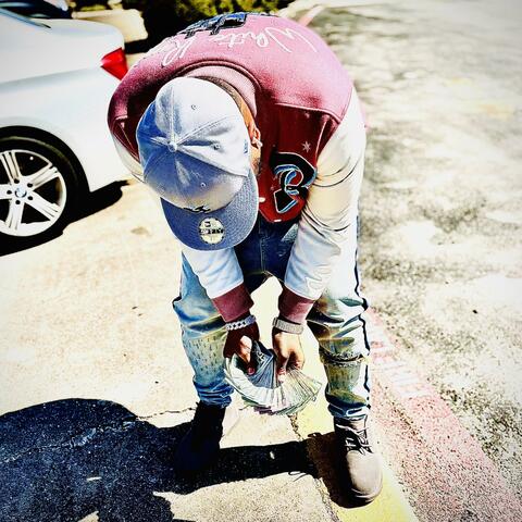 Pocket Full of Money (feat. FNF Sauce)