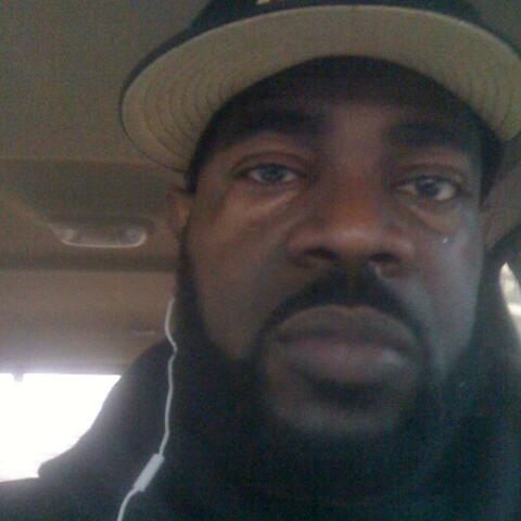 Swollen (feat. Grumpy Old Man, Jahmil Jasper & Billy Dollaz)