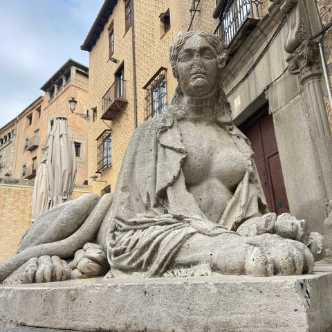 Angel y Fiera
