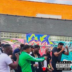 Hussle (feat. Tracy T)